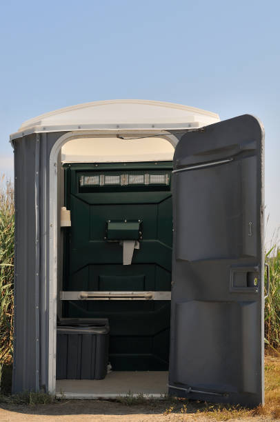 Best Portable restroom solutions  in Merian, ID